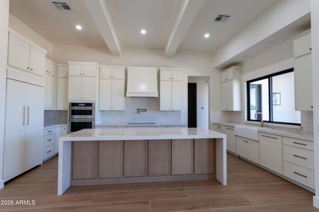3972 E Hash Knife Draw Road, San Tan Valley, AZ 85140
