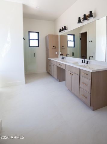 3972 E Hash Knife Draw Road, San Tan Valley, AZ 85140