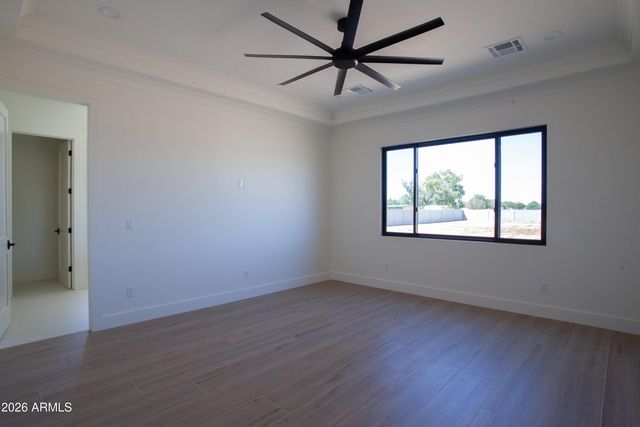 3972 E Hash Knife Draw Road, San Tan Valley, AZ 85140