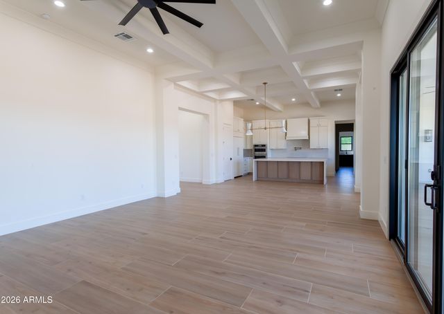 3972 E Hash Knife Draw Road, San Tan Valley, AZ 85140
