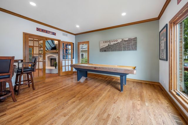 3912 Royal and Ancient Drive, St. Charles, IL 60174