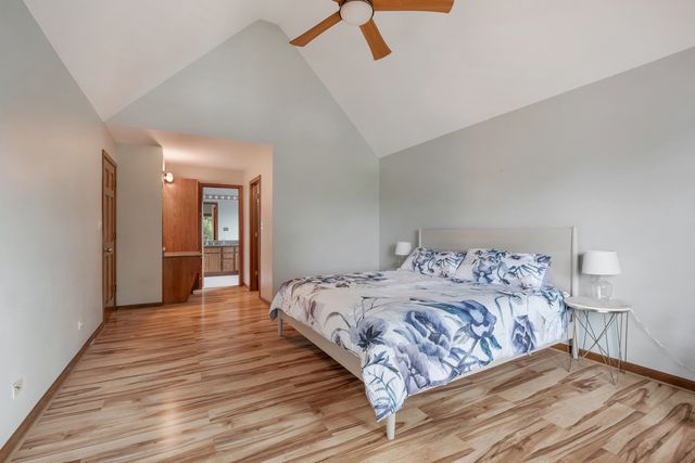 3912 Royal and Ancient Drive, St. Charles, IL 60174