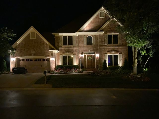 3912 Royal and Ancient Drive, St. Charles, IL 60174
