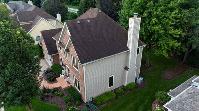 3912 Royal and Ancient Drive, St. Charles, IL 60174