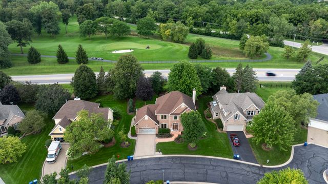 3912 Royal and Ancient Drive, St. Charles, IL 60174