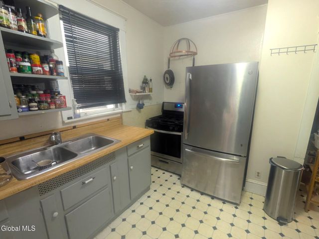 274 Partridge Street, Albany, NY 12208