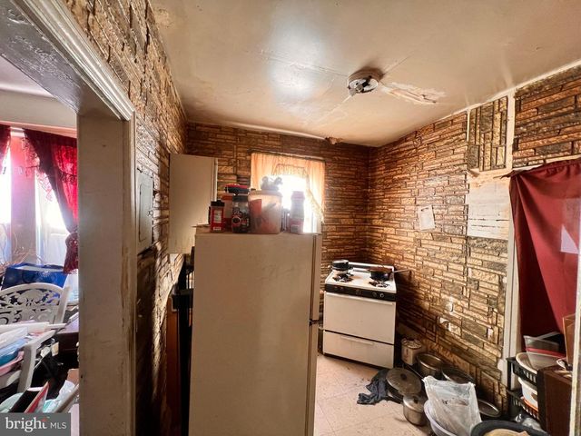 5427 BALTIMORE AVE, Philadelphia, PA 19143