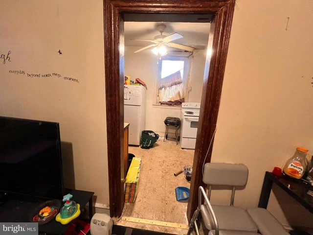 5427 BALTIMORE AVE, Philadelphia, PA 19143