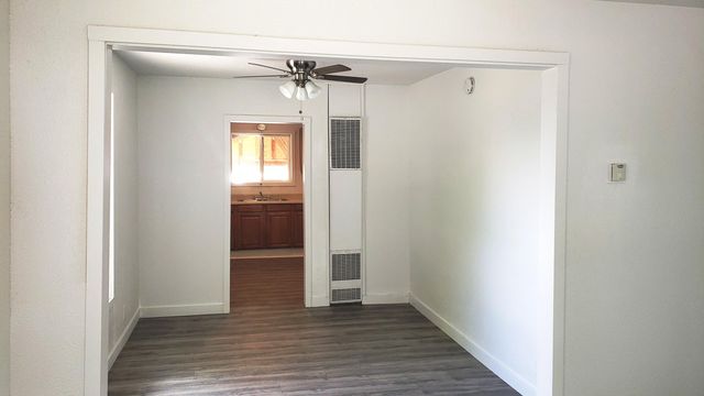 1558 Hope Street, Klamath Falls, OR 97603