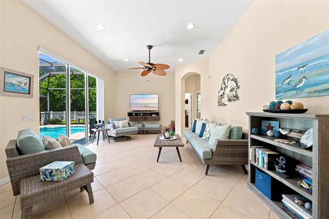 11758 HIDDEN FOREST LOOP, Parrish, FL 34219