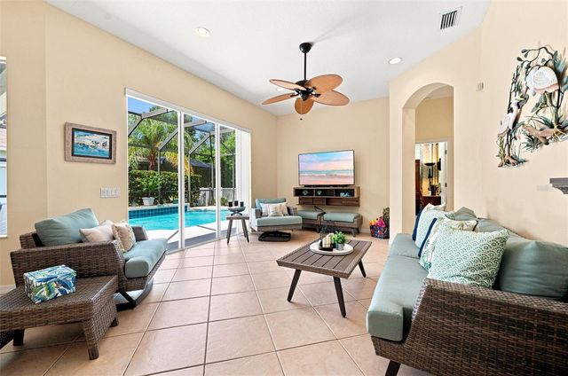 11758 HIDDEN FOREST LOOP, Parrish, FL 34219