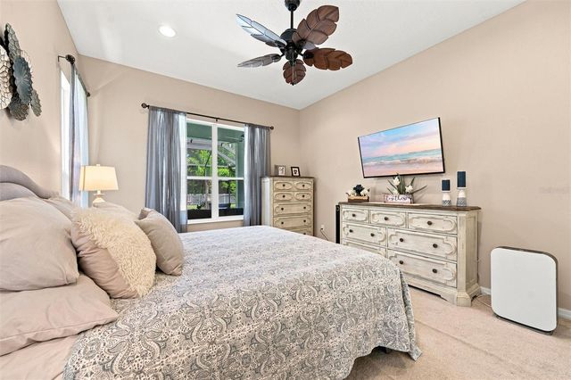 11758 HIDDEN FOREST LOOP, Parrish, FL 34219