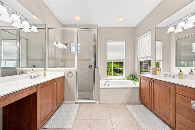 11758 HIDDEN FOREST LOOP, Parrish, FL 34219