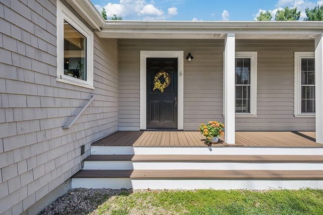 6 Pine St, Medfield, MA 02052