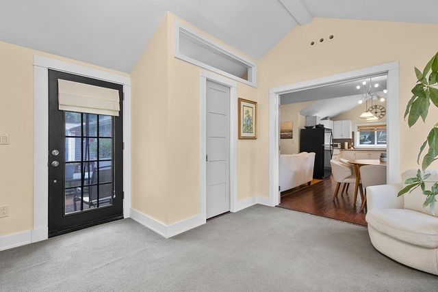 6 Pine St, Medfield, MA 02052