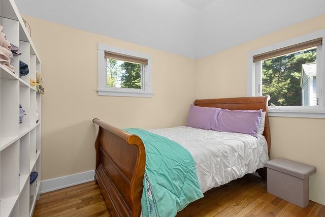 6 Pine St, Medfield, MA 02052