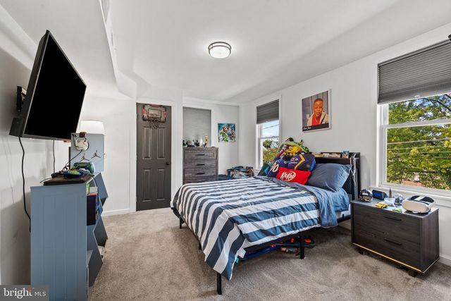 4110 SOUTHERN AVE, Baltimore, MD 21206