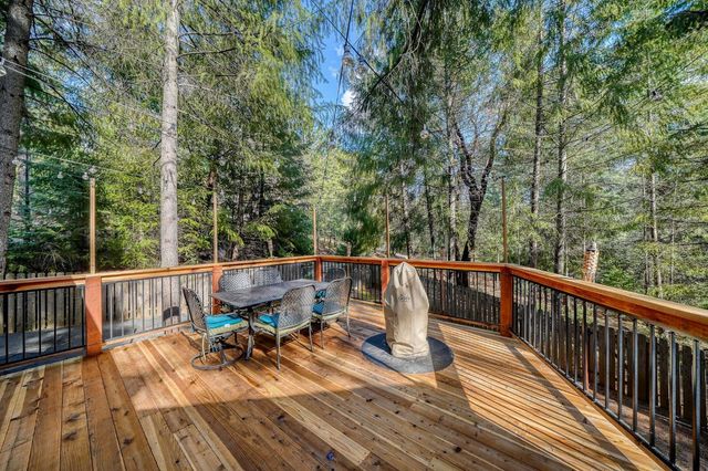 25215 Sugar Pine Dr, Pioneer, CA 95666