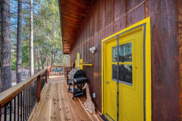 25215 Sugar Pine Dr, Pioneer, CA 95666