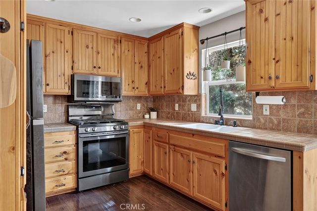 27441 Meadow, Lake Arrowhead, CA 92326