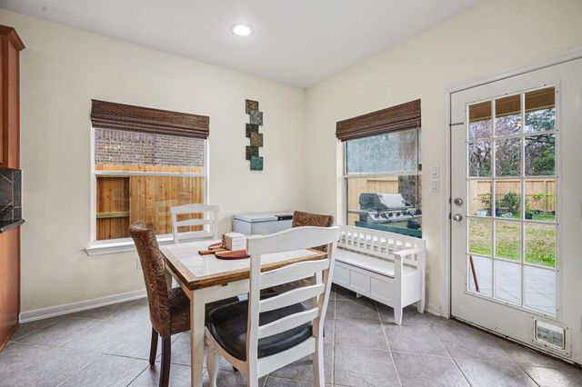 806 Dawn Ridge Way, Seabrook, TX 77586