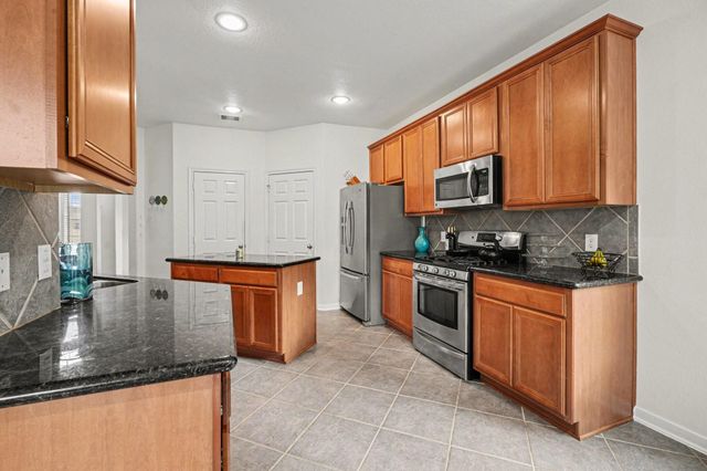 806 Dawn Ridge Way, Seabrook, TX 77586