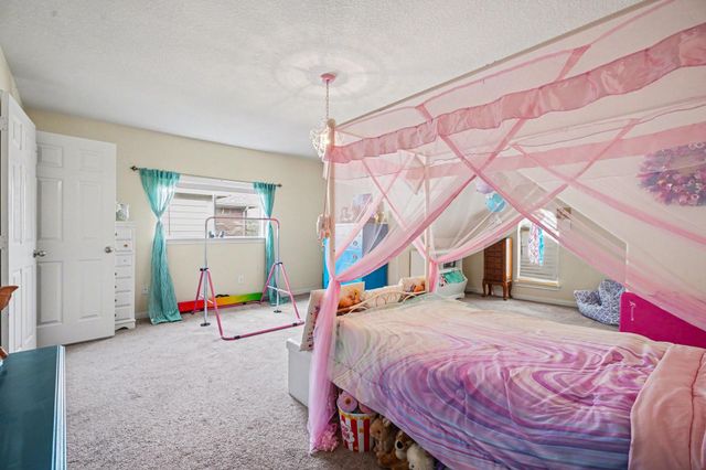 806 Dawn Ridge Way, Seabrook, TX 77586