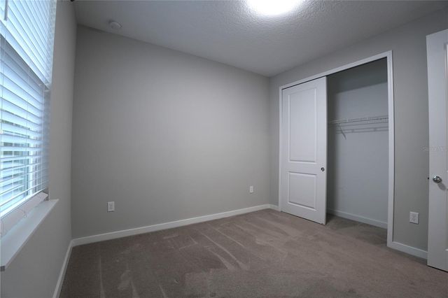 2004 E GRANT AVENUE, Orlando, FL 32806