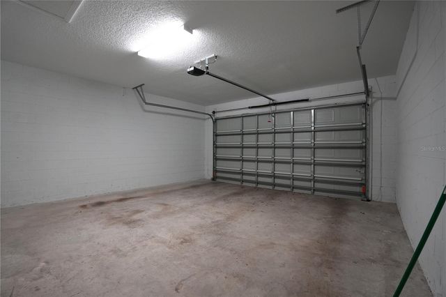 2004 E GRANT AVENUE, Orlando, FL 32806