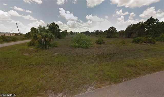 1243 Best AVE, Fort Myers, FL 33913
