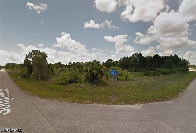 1243 Best AVE, Fort Myers, FL 33913