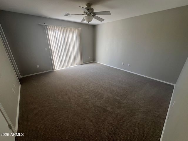 8565 E LAKEVIEW Avenue, Mesa, AZ 85209