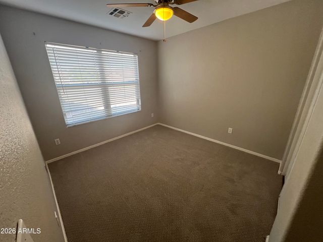 8565 E LAKEVIEW Avenue, Mesa, AZ 85209