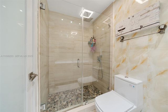 19707 SW 118th Pl, Miami, FL 33177