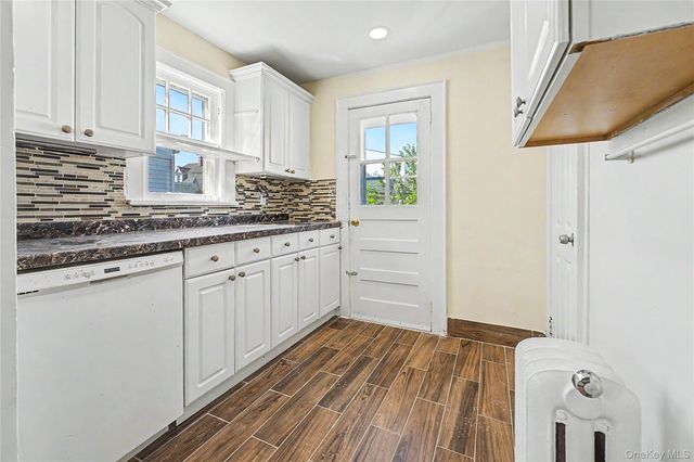 49 Malden Avenue, Lynbrook, NY 11563
