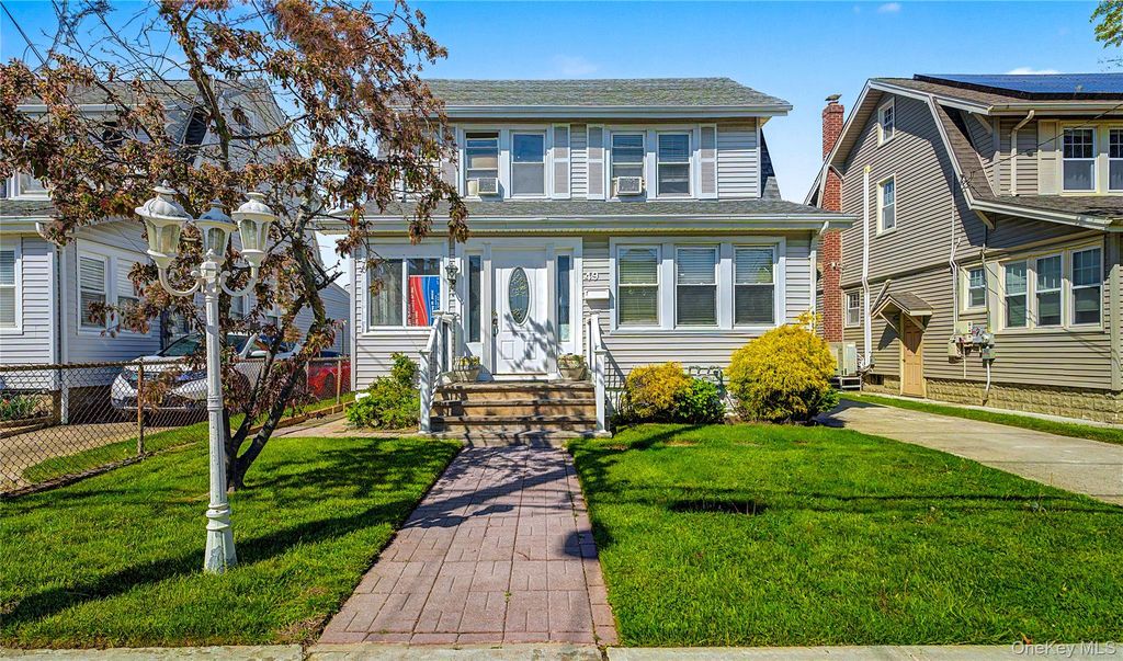 49 Malden Avenue, Lynbrook, NY 11563