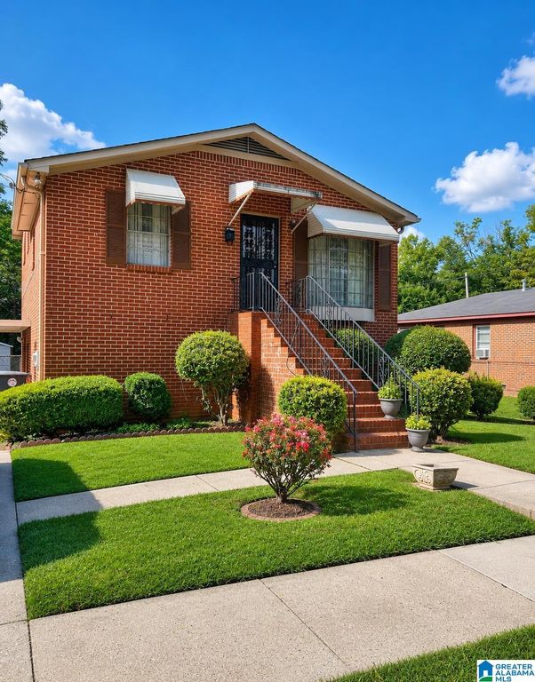 2832 SNAVELY AVENUE SW, Birmingham, AL 35211