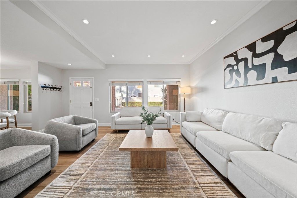 478 E Yale, Irvine, CA 92614