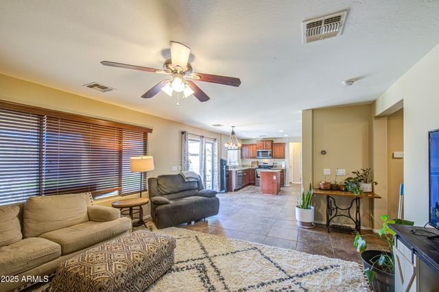 7951 W RUSHMORE Way, Florence, AZ 85132