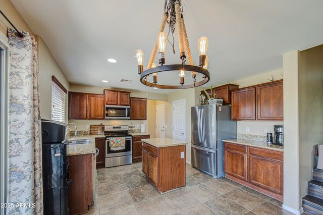 7951 W RUSHMORE Way, Florence, AZ 85132