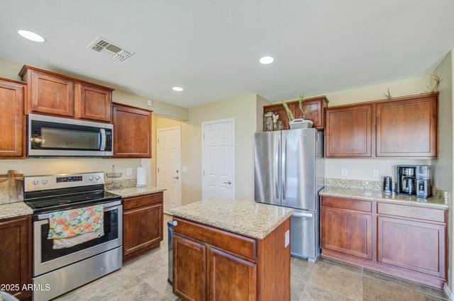 7951 W RUSHMORE Way, Florence, AZ 85132