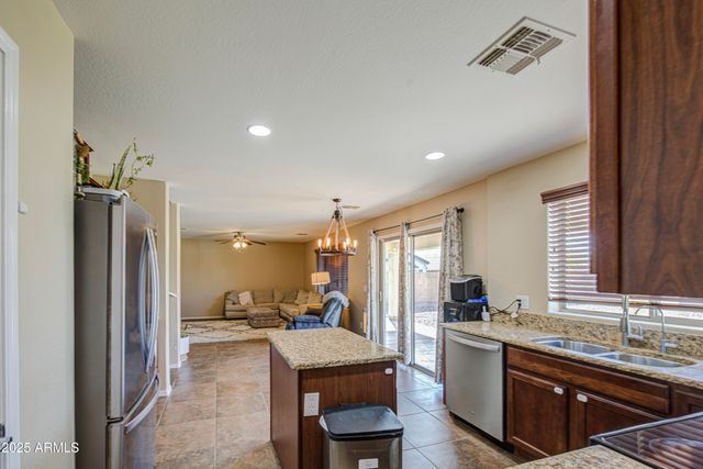 7951 W RUSHMORE Way, Florence, AZ 85132