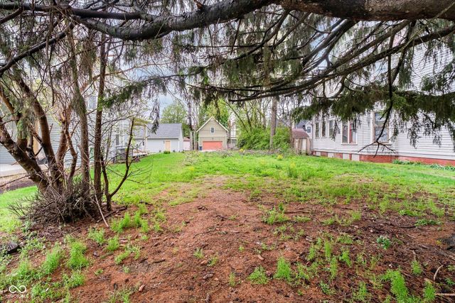 2056 Central Avenue, Indianapolis, IN 46202