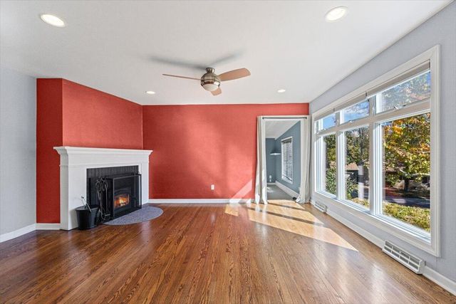 301 CROWN PT, Columbia, MO 65203