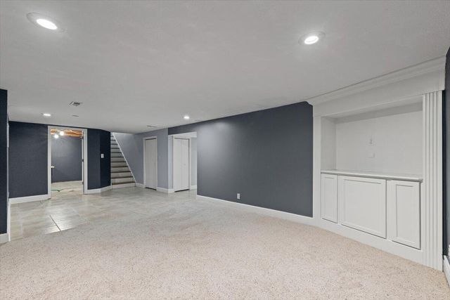 301 CROWN PT, Columbia, MO 65203