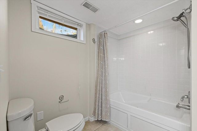 301 CROWN PT, Columbia, MO 65203