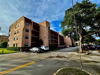 10451 Sunrise Lakes Blvd 205, Sunrise, FL 33322