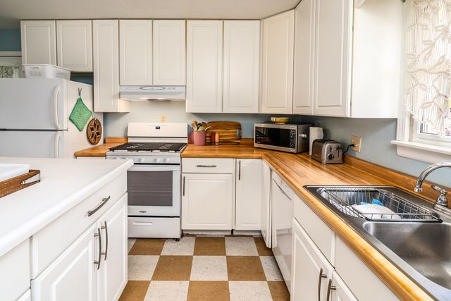 202 N 21st Street, Murphysboro, IL 62966