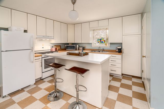 202 N 21st Street, Murphysboro, IL 62966