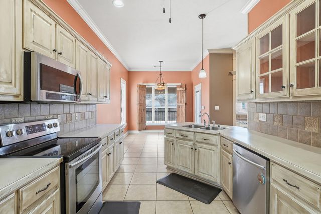 7 Palmer Court, Searcy, AR 72143